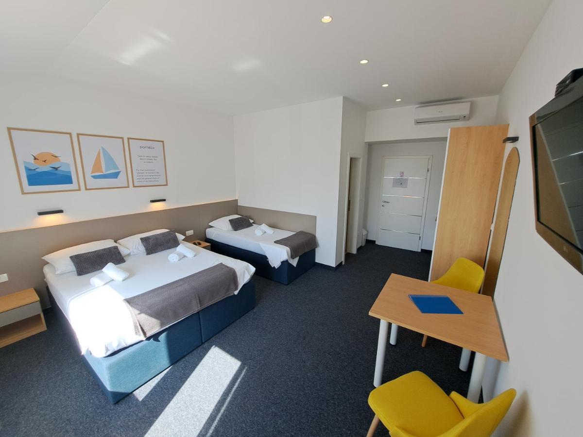 Rooms Zvonimir Stobrec Bagian luar foto