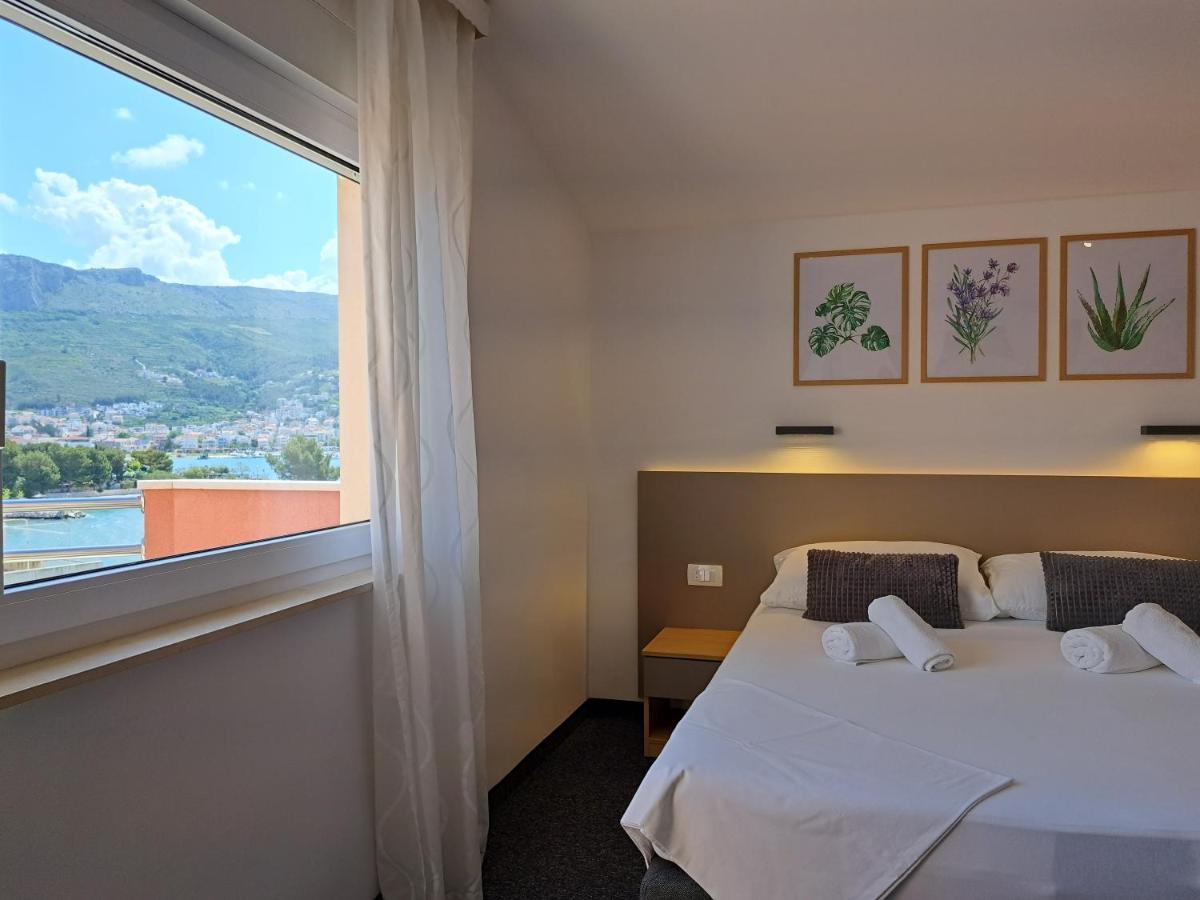 Rooms Zvonimir Stobrec Bagian luar foto